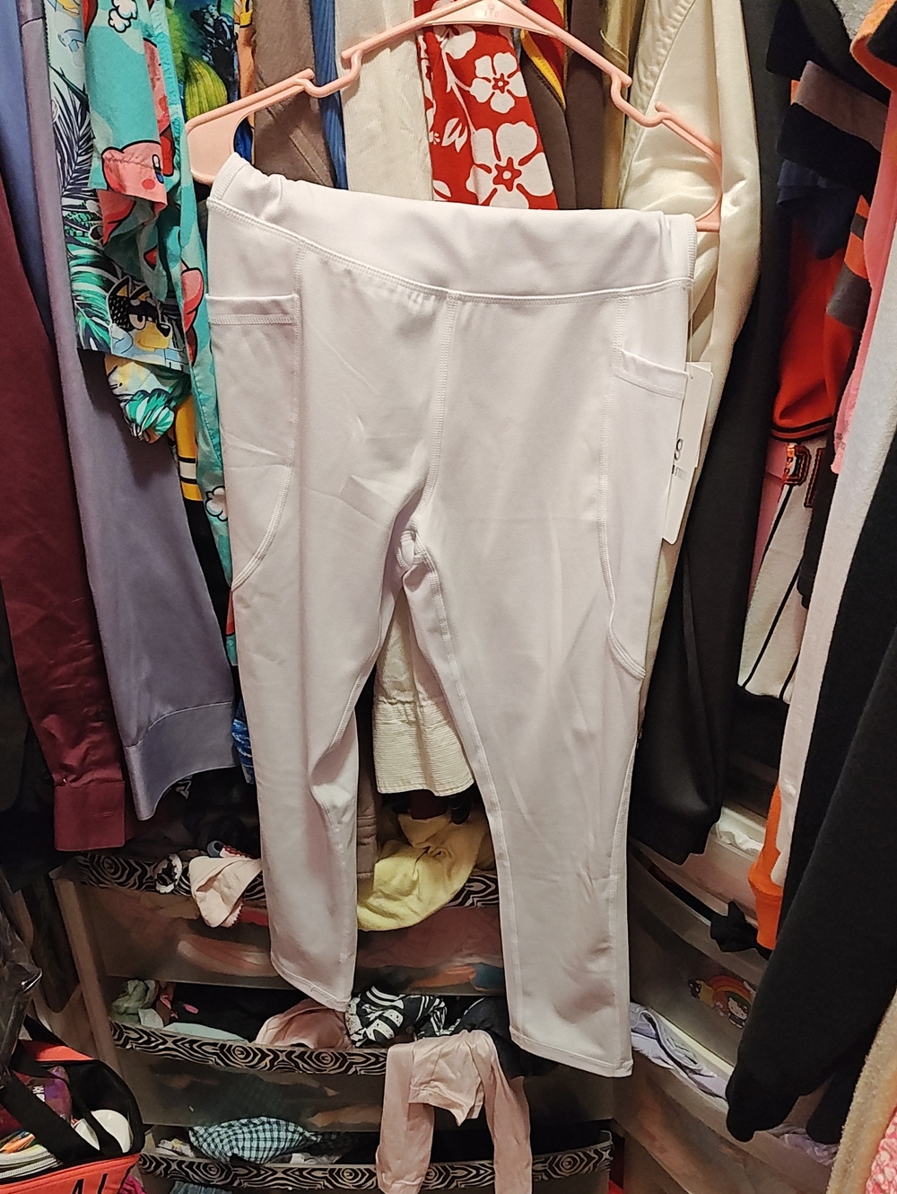 Light Lavender Active Leggings with Side Pockets